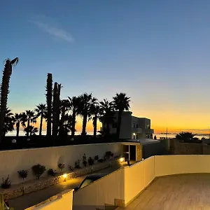 Casa Al Mare Luxury Bed and breakfast